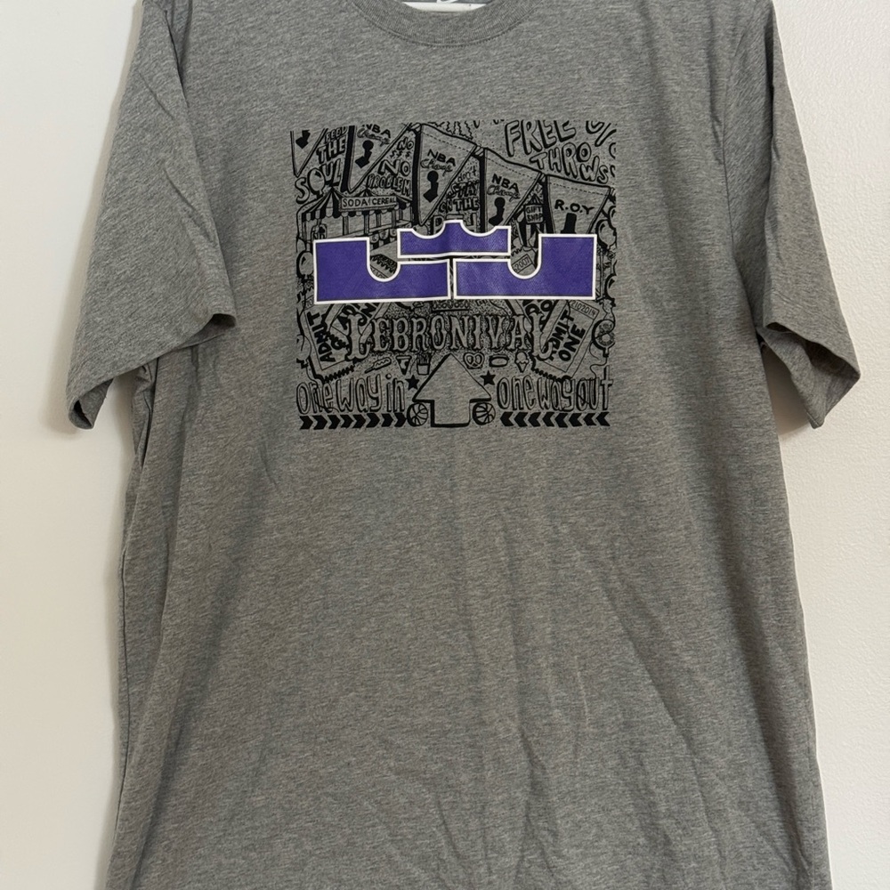 Nike Gray and Purple Short Sleeve Tee